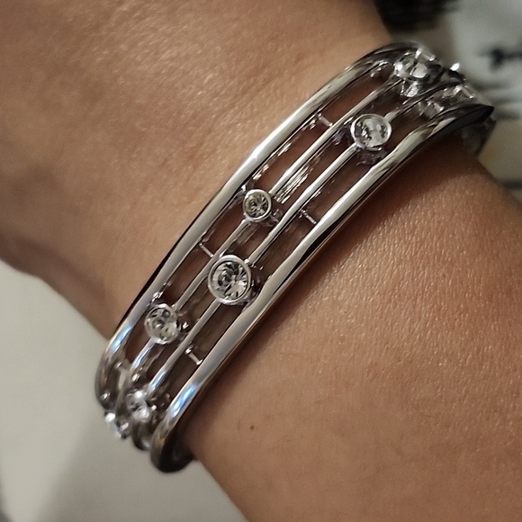 Swarovski Bracelet with crystals - Picture 7 of 9